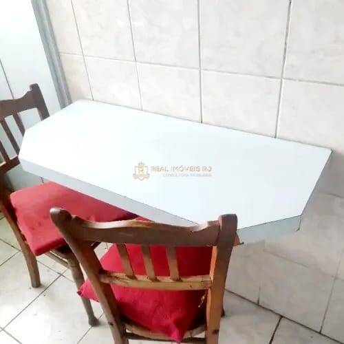 Cobertura à venda com 2 quartos, 71m² - Foto 5