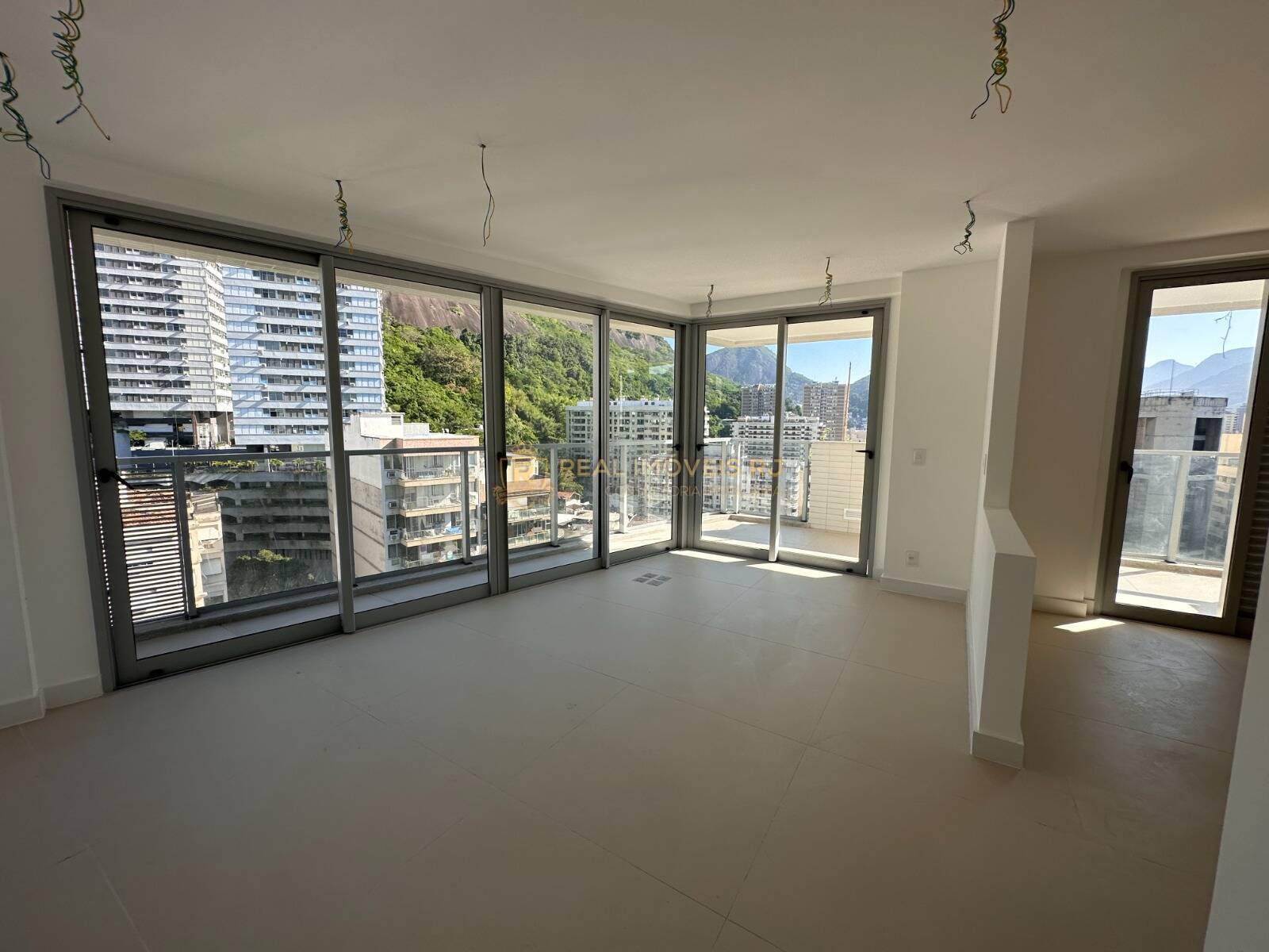 Cobertura, 2 quartos, 77 m² - Foto 4