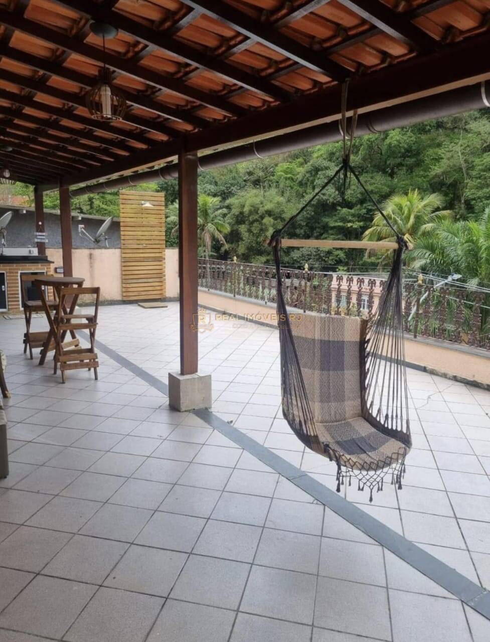 Casa, 5 quartos, 300 m² - Foto 2