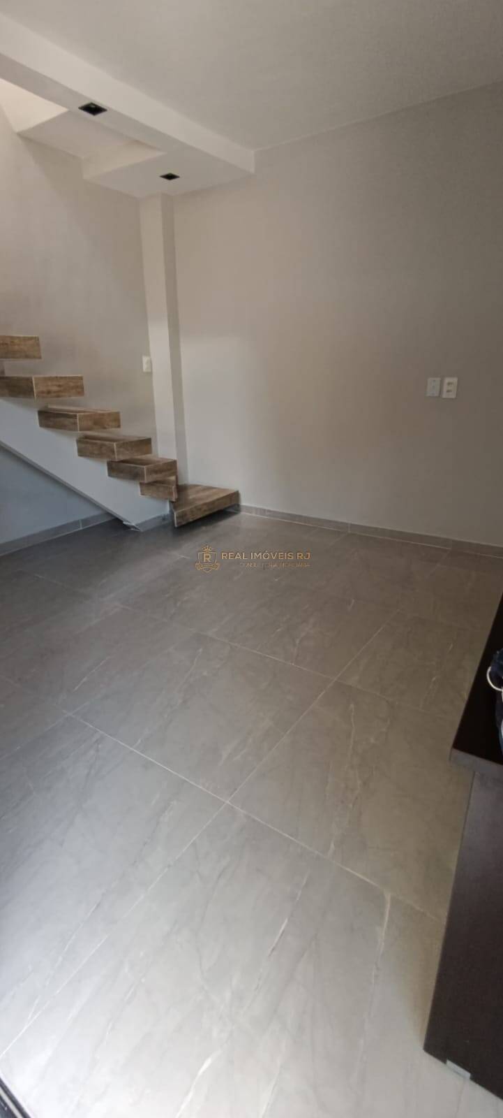Casa à venda com 2 quartos, 86m² - Foto 16