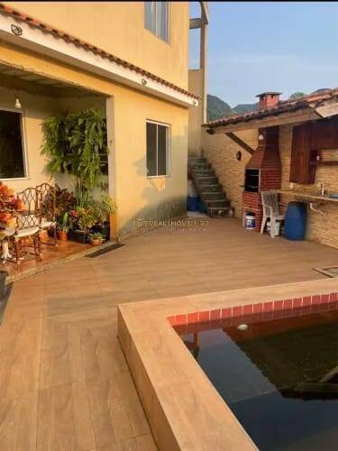 Casa, 4 quartos, 300 m² - Foto 1