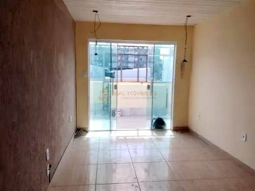 Casa à venda com 5 quartos, 200m² - Foto 7