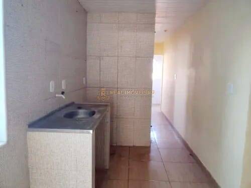 Casa à venda com 5 quartos, 200m² - Foto 15