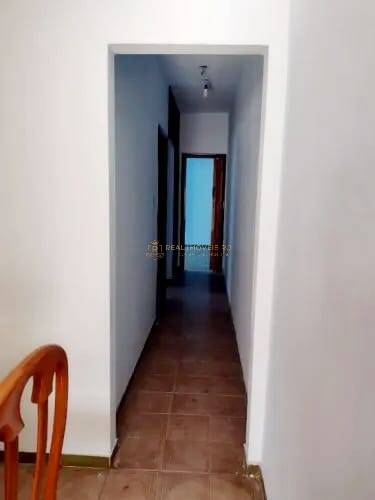 Casa à venda com 5 quartos, 200m² - Foto 14