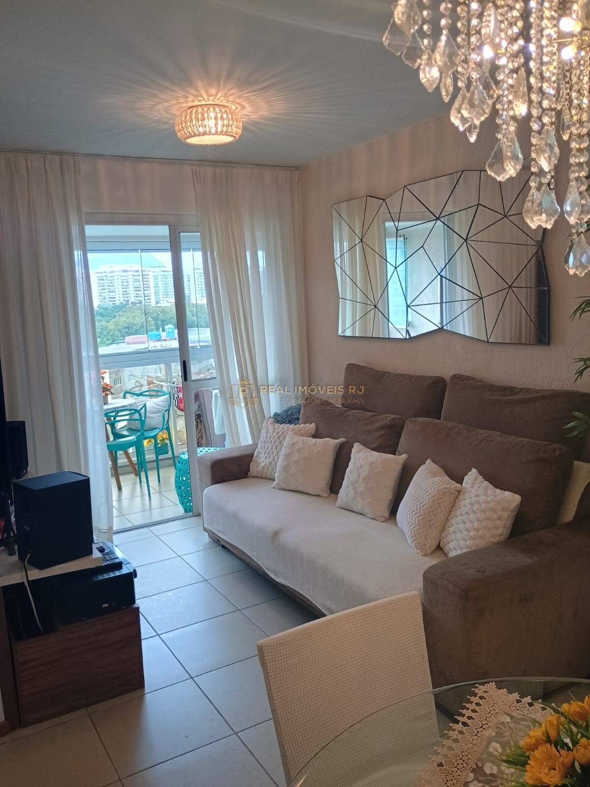 Apartamento à venda e aluguel com 2 quartos, 75m² - Foto 3