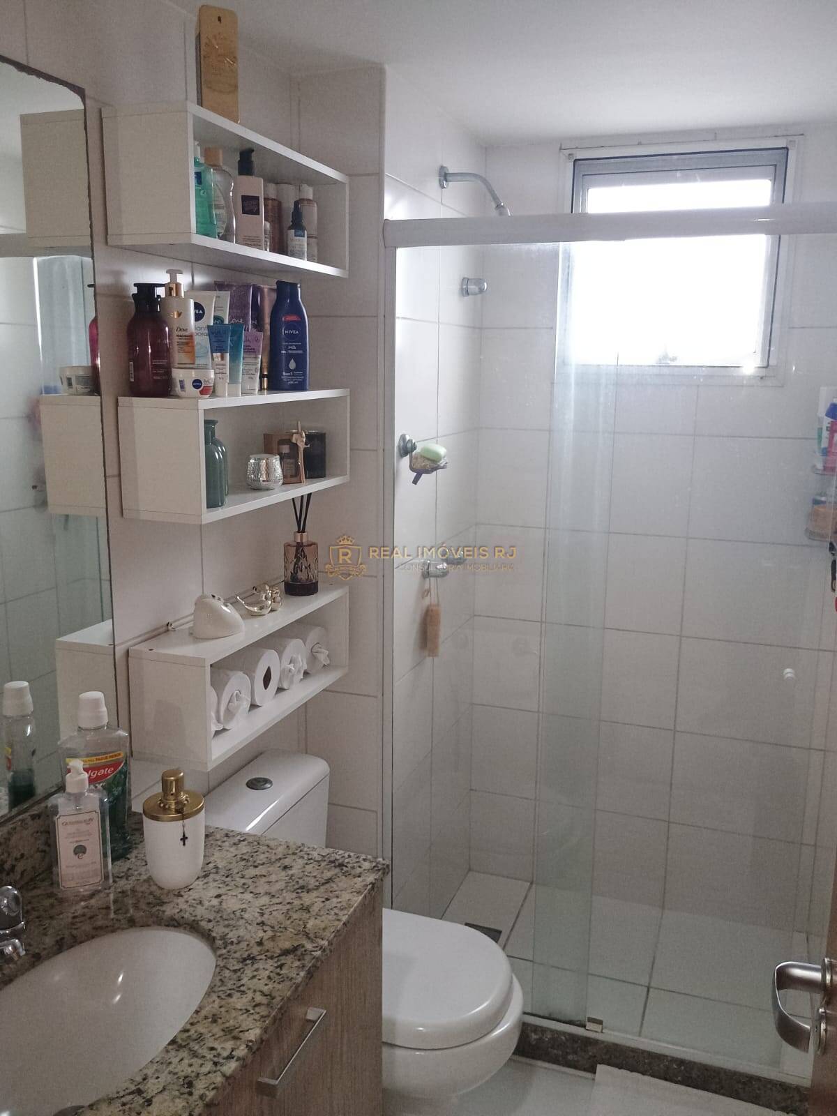 Apartamento à venda e aluguel com 2 quartos, 75m² - Foto 28