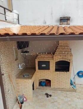 Casa à venda com 4 quartos, 350m² - Foto 2