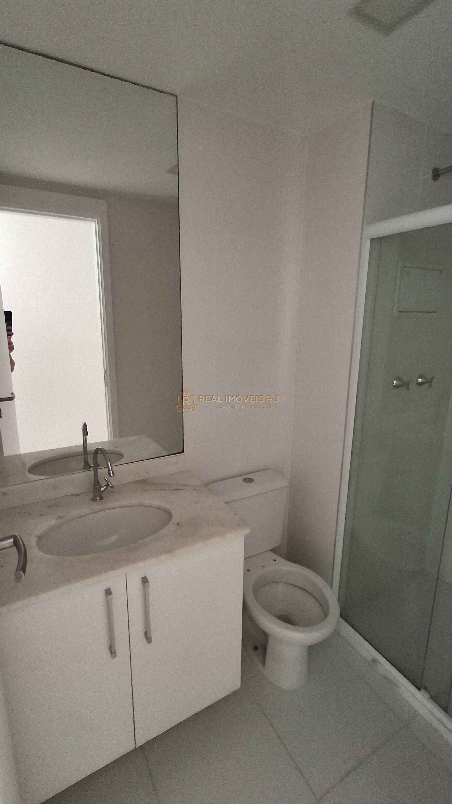 Apartamento à venda com 2 quartos, 61m² - Foto 4