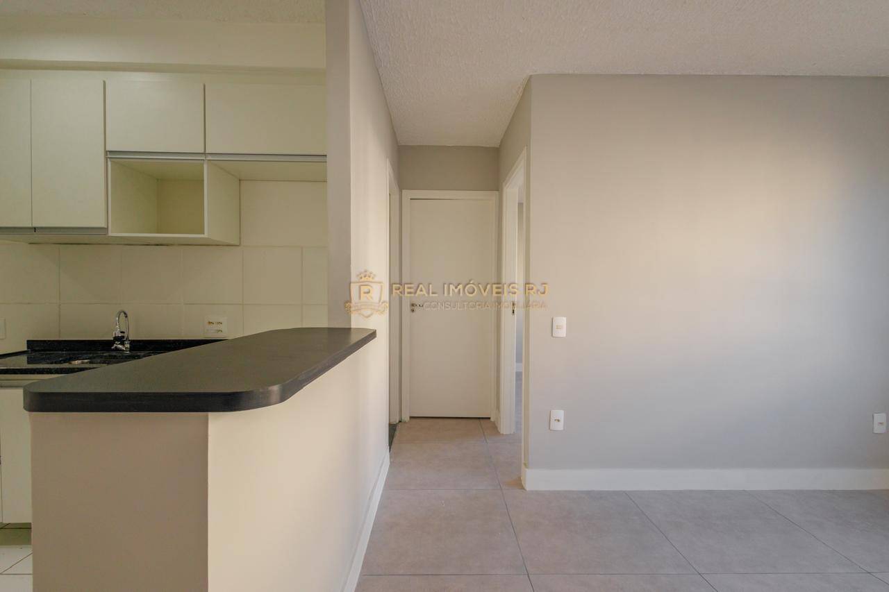 Apartamento à venda com 2 quartos, 43m² - Foto 5