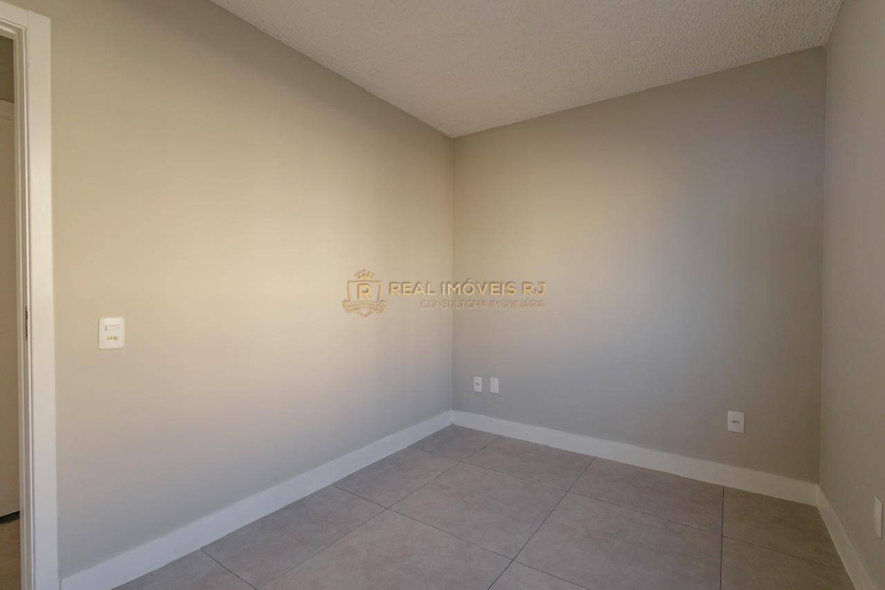 Apartamento à venda com 2 quartos, 43m² - Foto 7