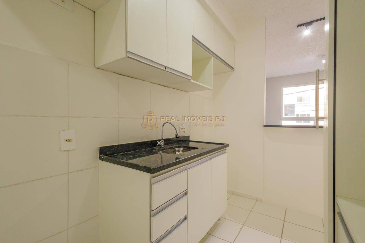 Apartamento à venda com 2 quartos, 43m² - Foto 15