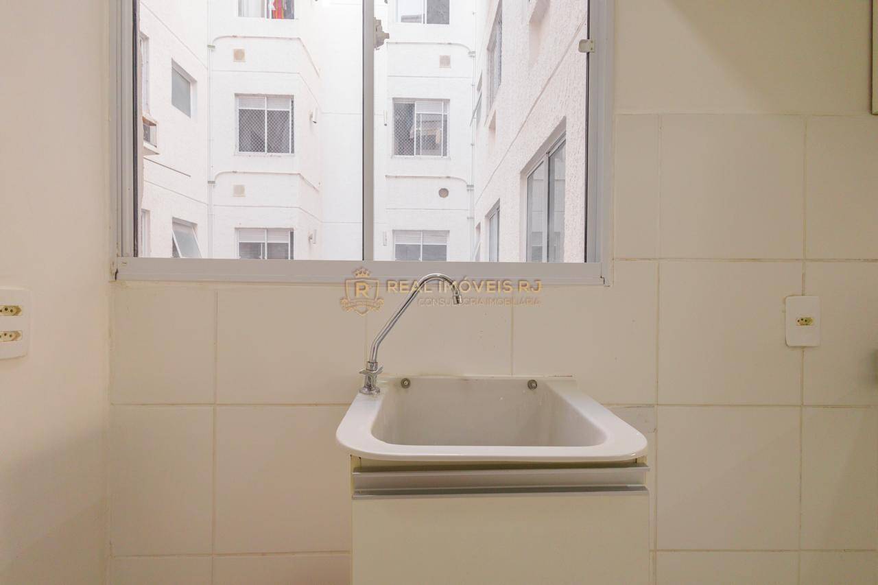 Apartamento à venda com 2 quartos, 43m² - Foto 20