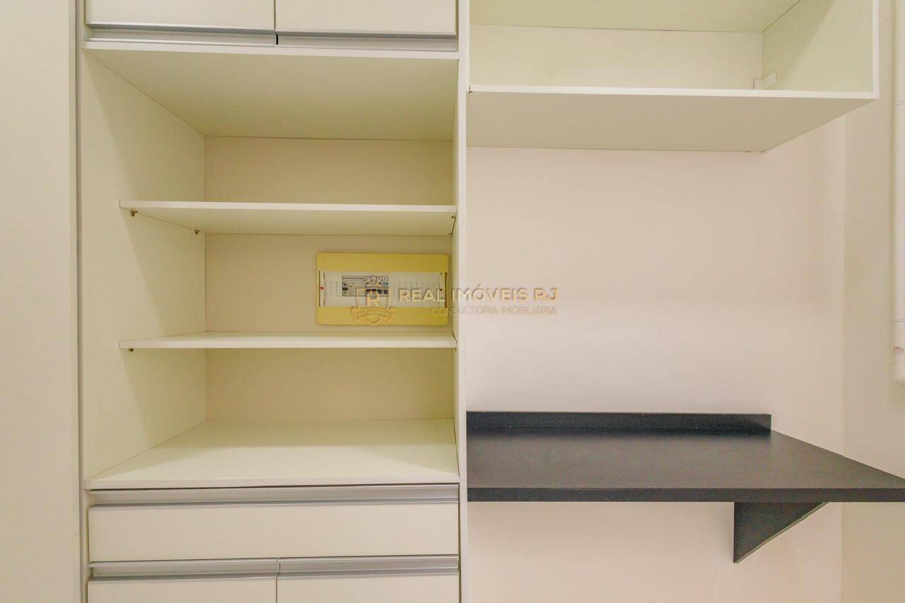 Apartamento à venda com 2 quartos, 43m² - Foto 22