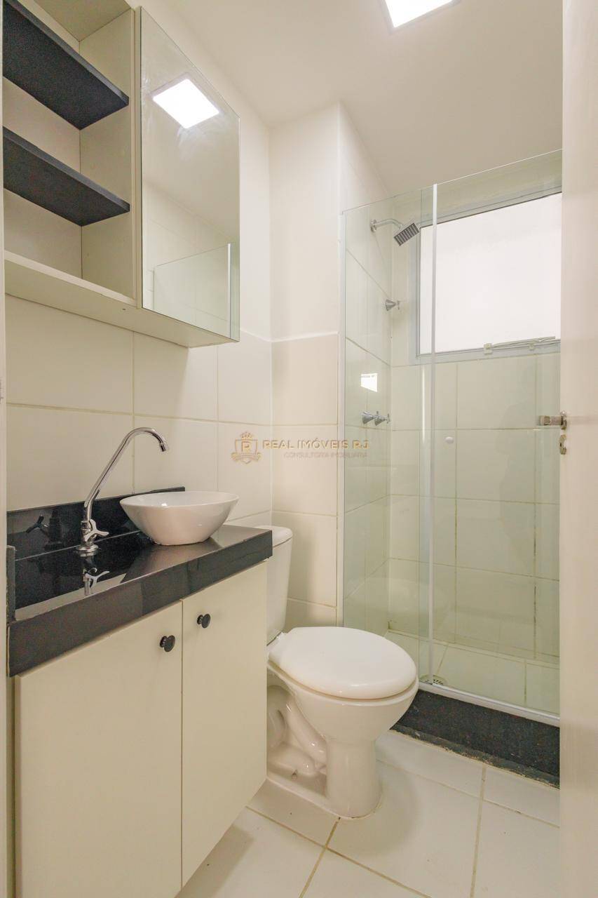Apartamento à venda com 2 quartos, 43m² - Foto 25