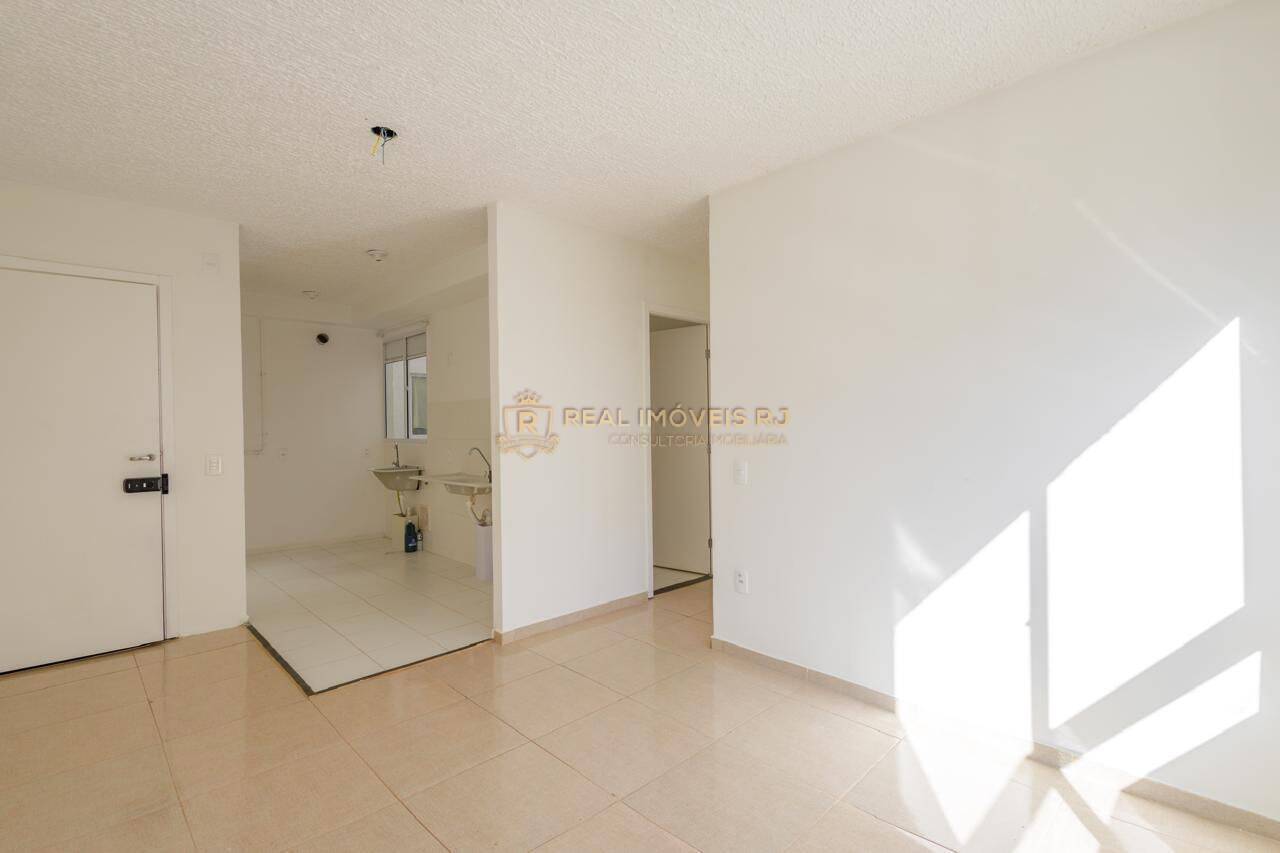 Apartamento à venda com 2 quartos, 43m² - Foto 1