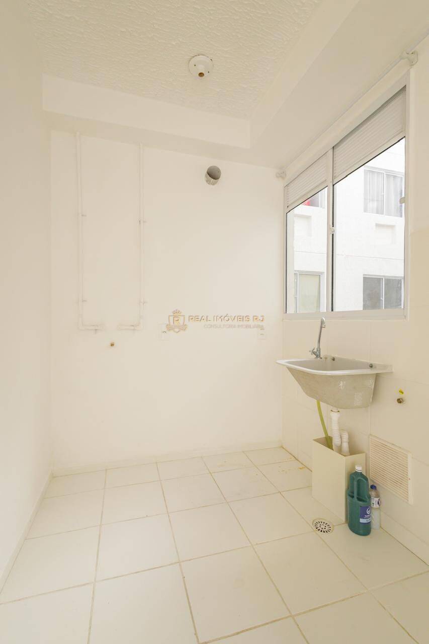 Apartamento à venda com 2 quartos, 43m² - Foto 12
