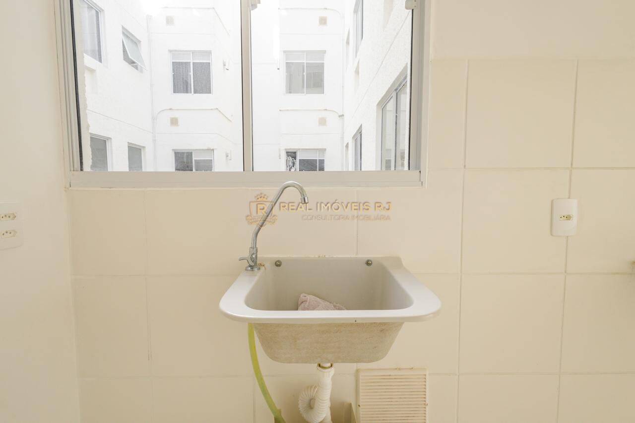 Apartamento à venda com 2 quartos, 43m² - Foto 11