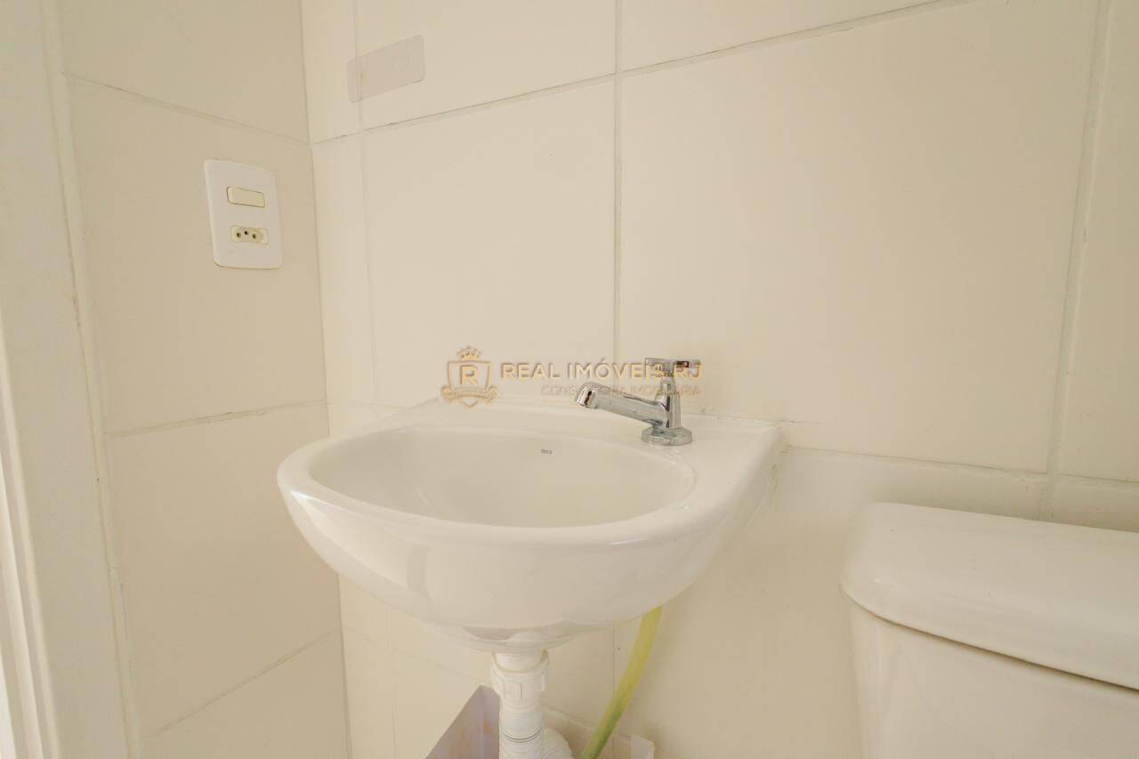 Apartamento à venda com 2 quartos, 43m² - Foto 19