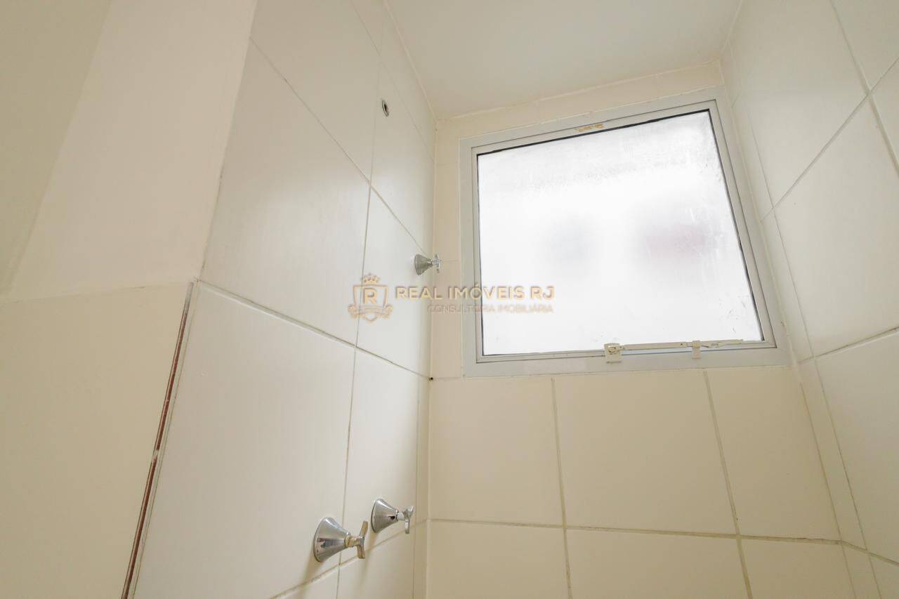 Apartamento à venda com 2 quartos, 43m² - Foto 18