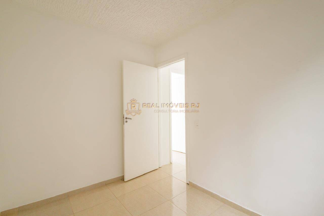 Apartamento à venda com 2 quartos, 43m² - Foto 24