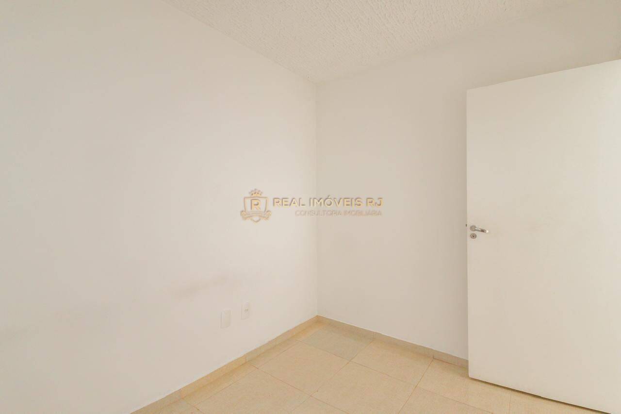 Apartamento à venda com 2 quartos, 43m² - Foto 23