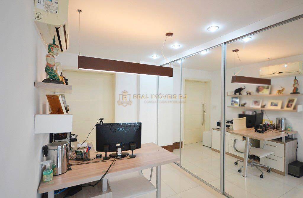 Apartamento para alugar com 4 quartos, 150m² - Foto 12