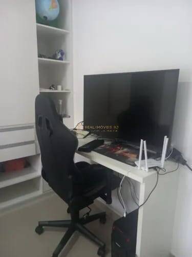 Casa à venda com 3 quartos, 240m² - Foto 10