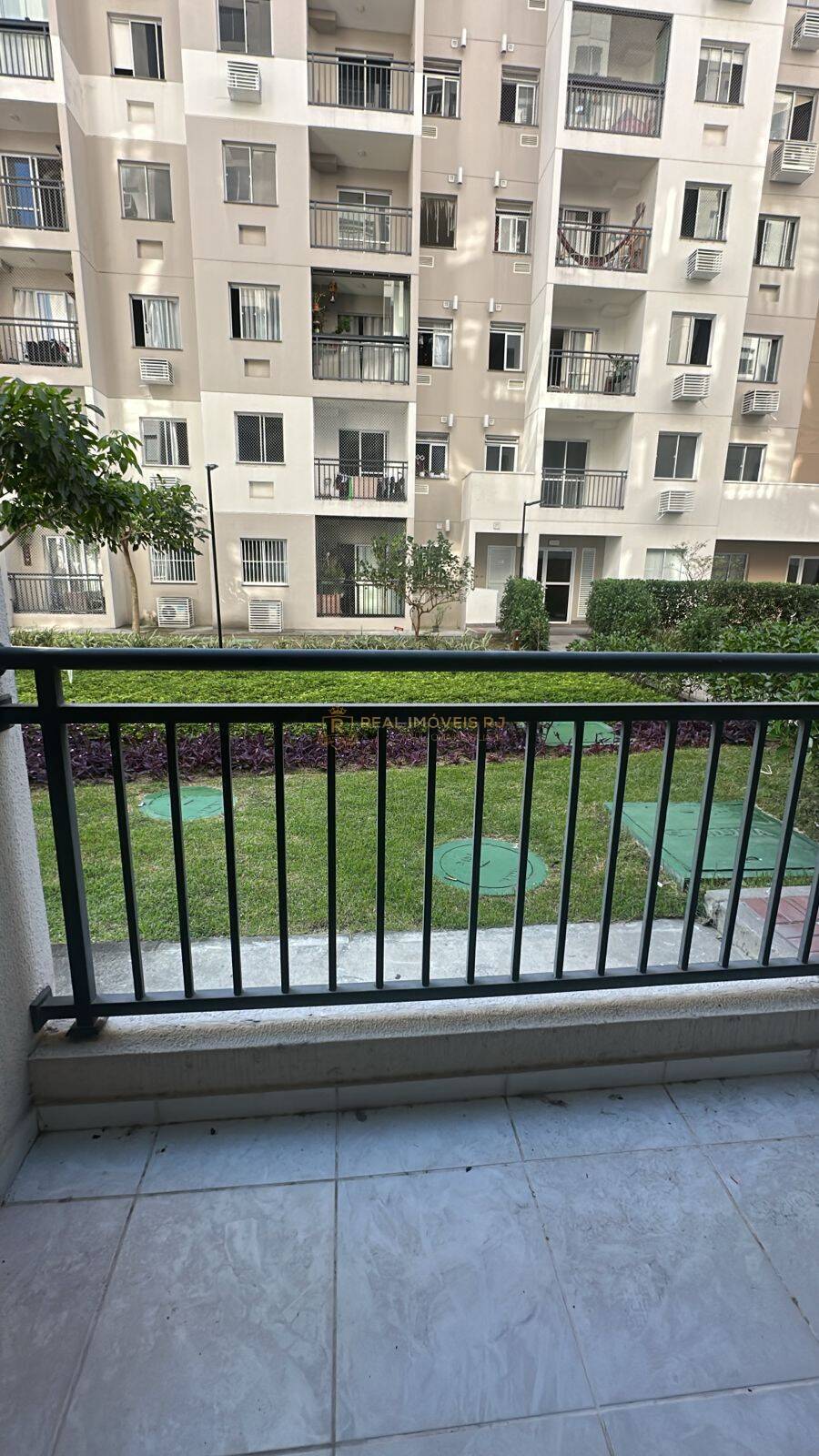 Apartamento à venda com 2 quartos, 45m² - Foto 3