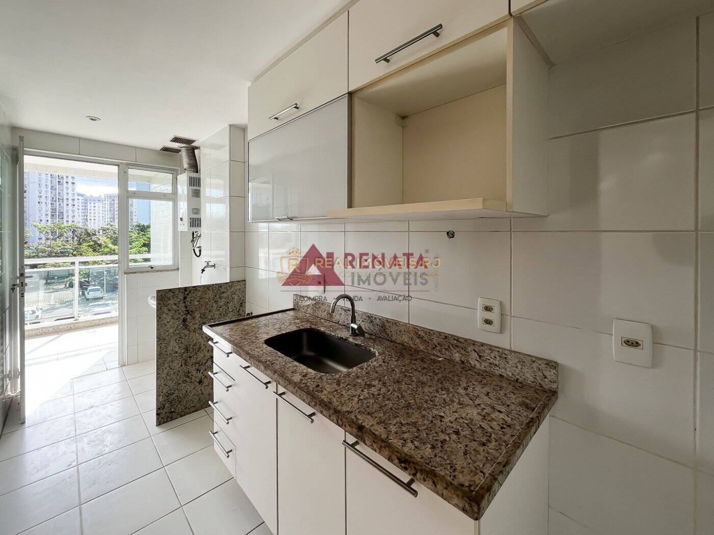Apartamento à venda com 2 quartos, 78m² - Foto 9
