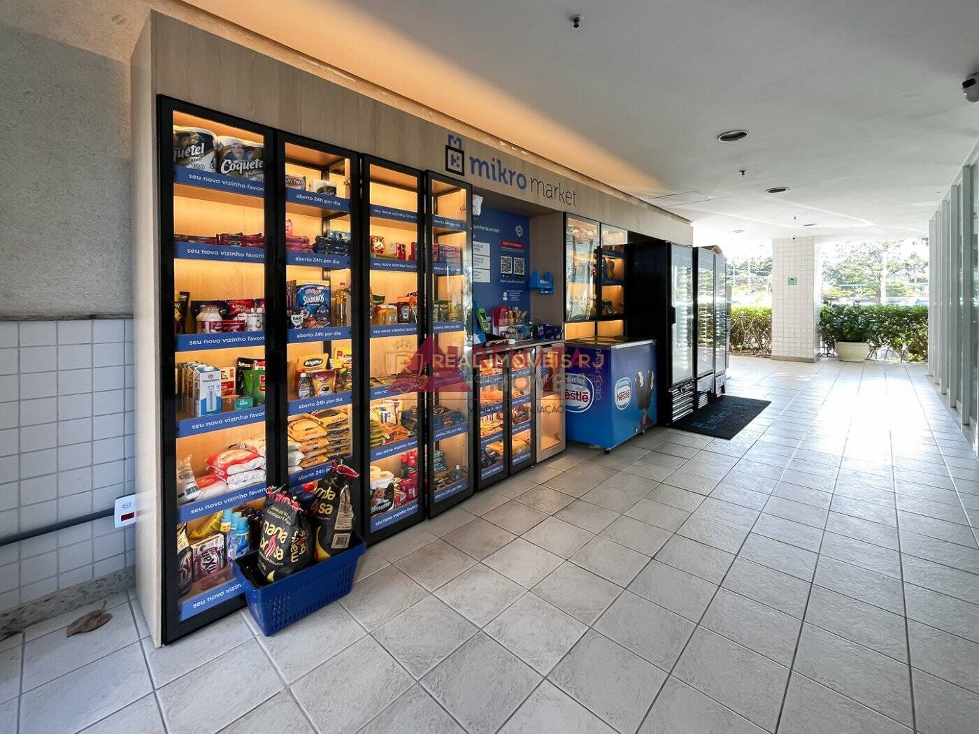 Apartamento à venda com 2 quartos, 78m² - Foto 28