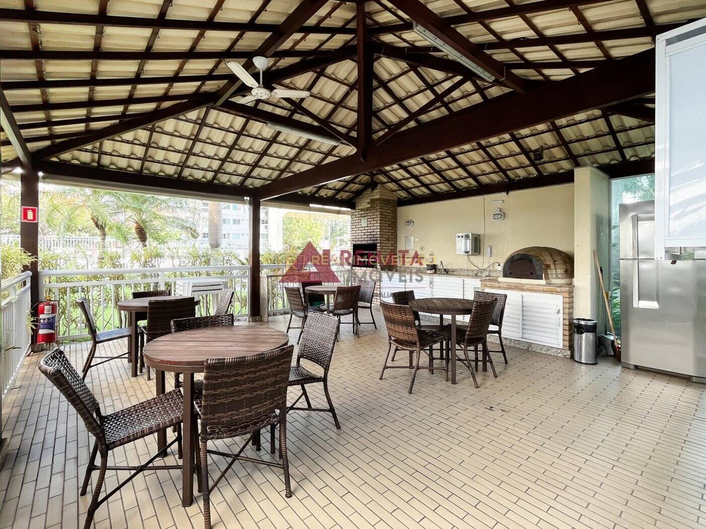 Apartamento à venda com 2 quartos, 78m² - Foto 35
