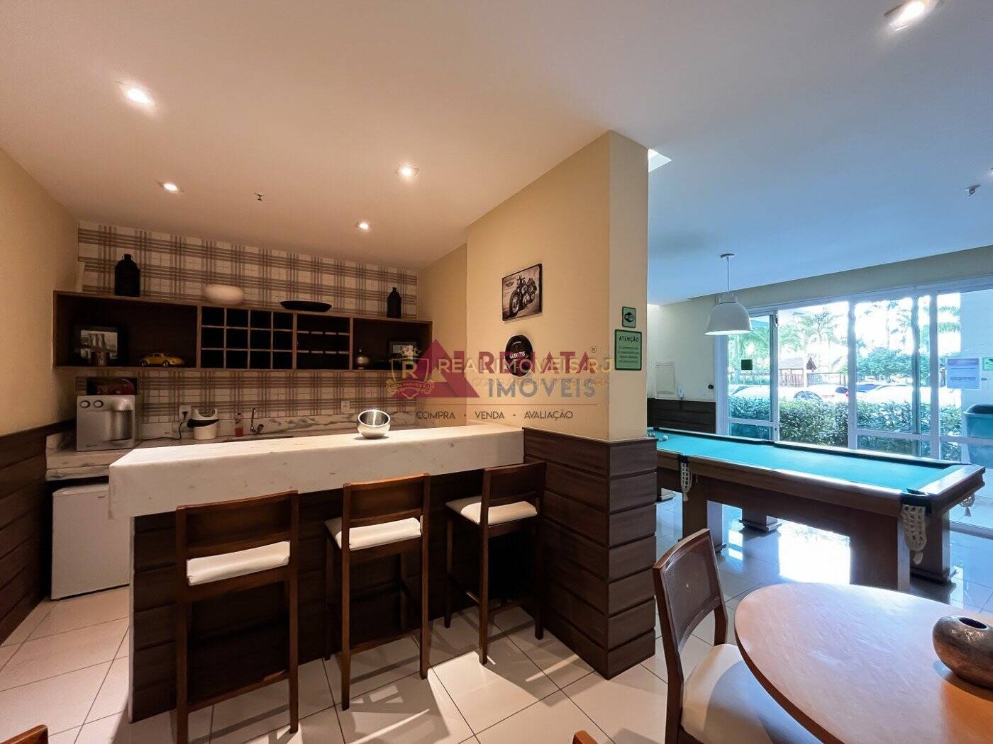 Apartamento à venda com 2 quartos, 78m² - Foto 37