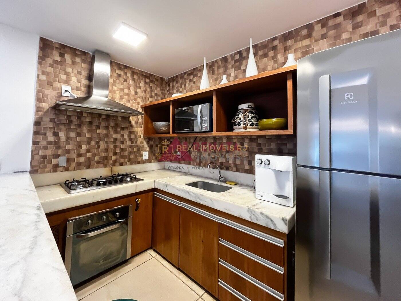 Apartamento à venda com 2 quartos, 78m² - Foto 41