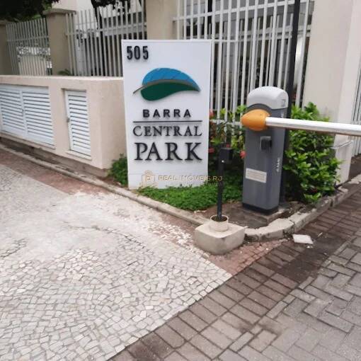 Apartamento à venda com 3 quartos, 75m² - Foto 1
