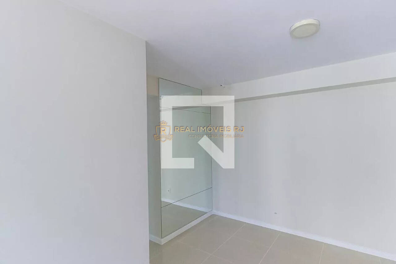 Apartamento à venda com 2 quartos, 64m² - Foto 6