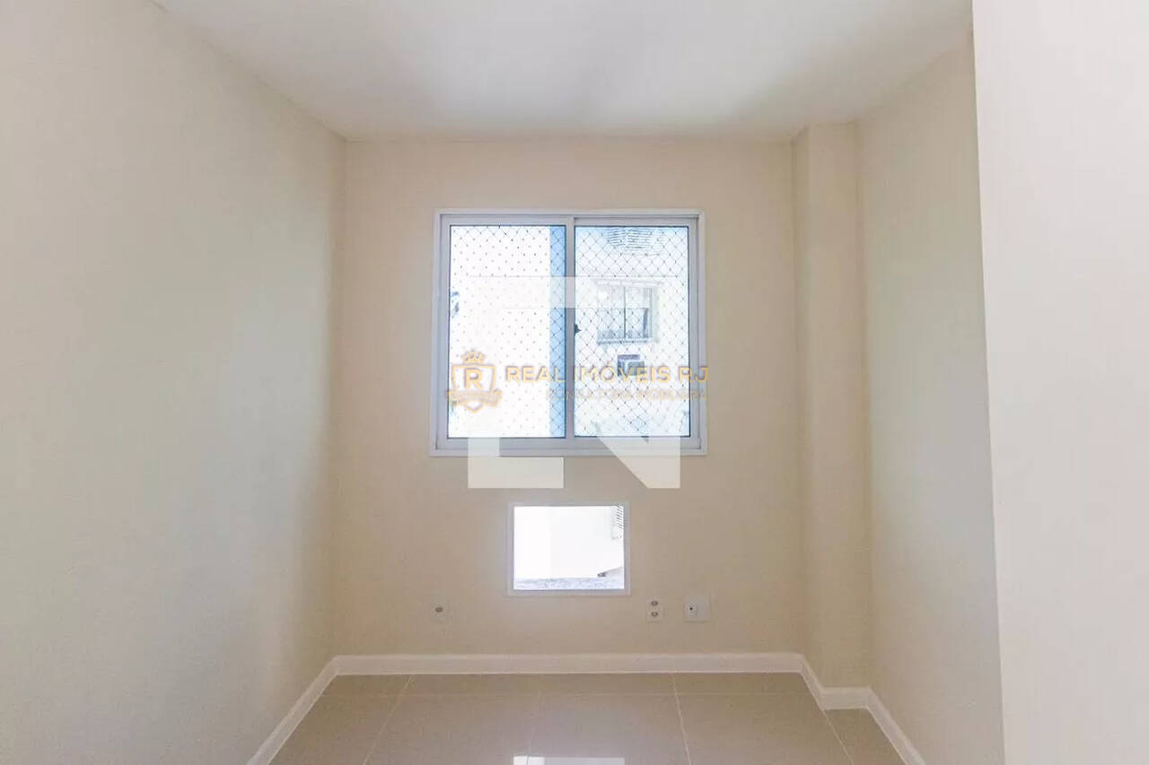 Apartamento à venda com 2 quartos, 64m² - Foto 13