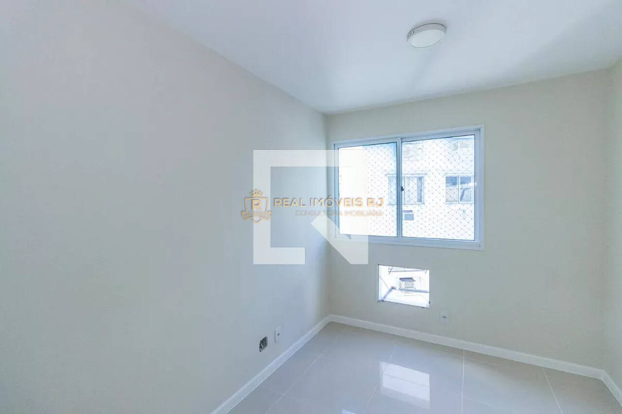 Apartamento à venda com 2 quartos, 64m² - Foto 14