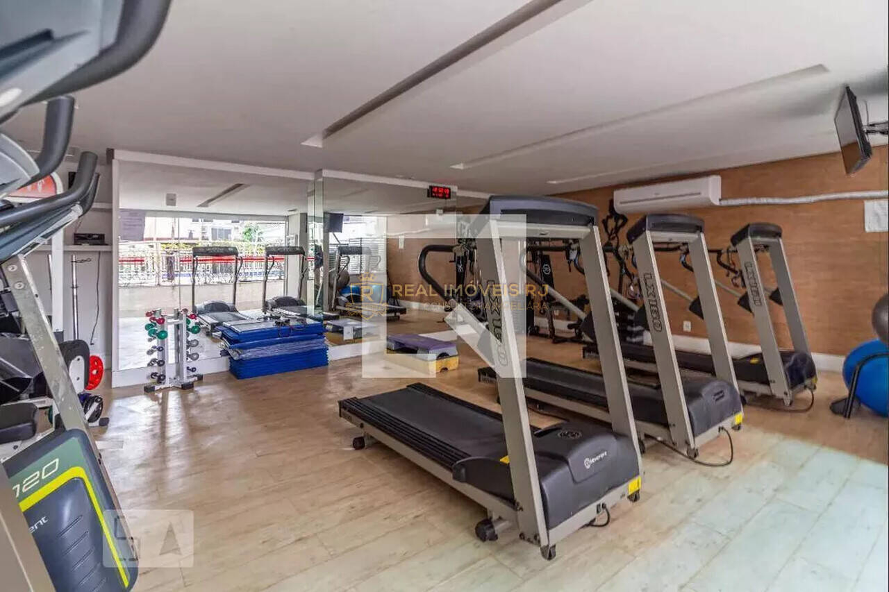 Apartamento à venda com 2 quartos, 64m² - Foto 20