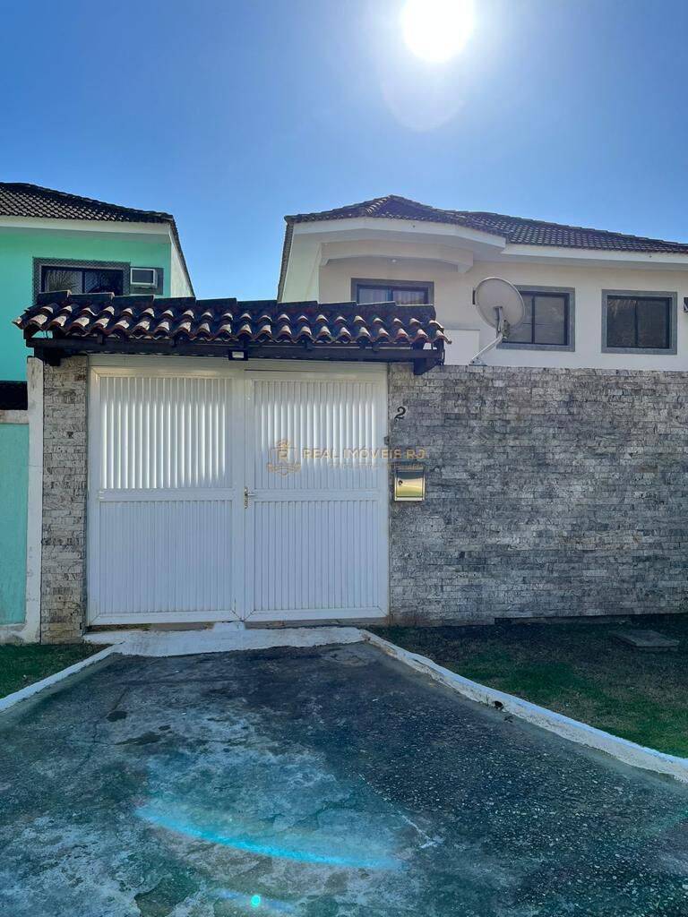 Casa para alugar com 3 quartos, 200m² - Foto 4