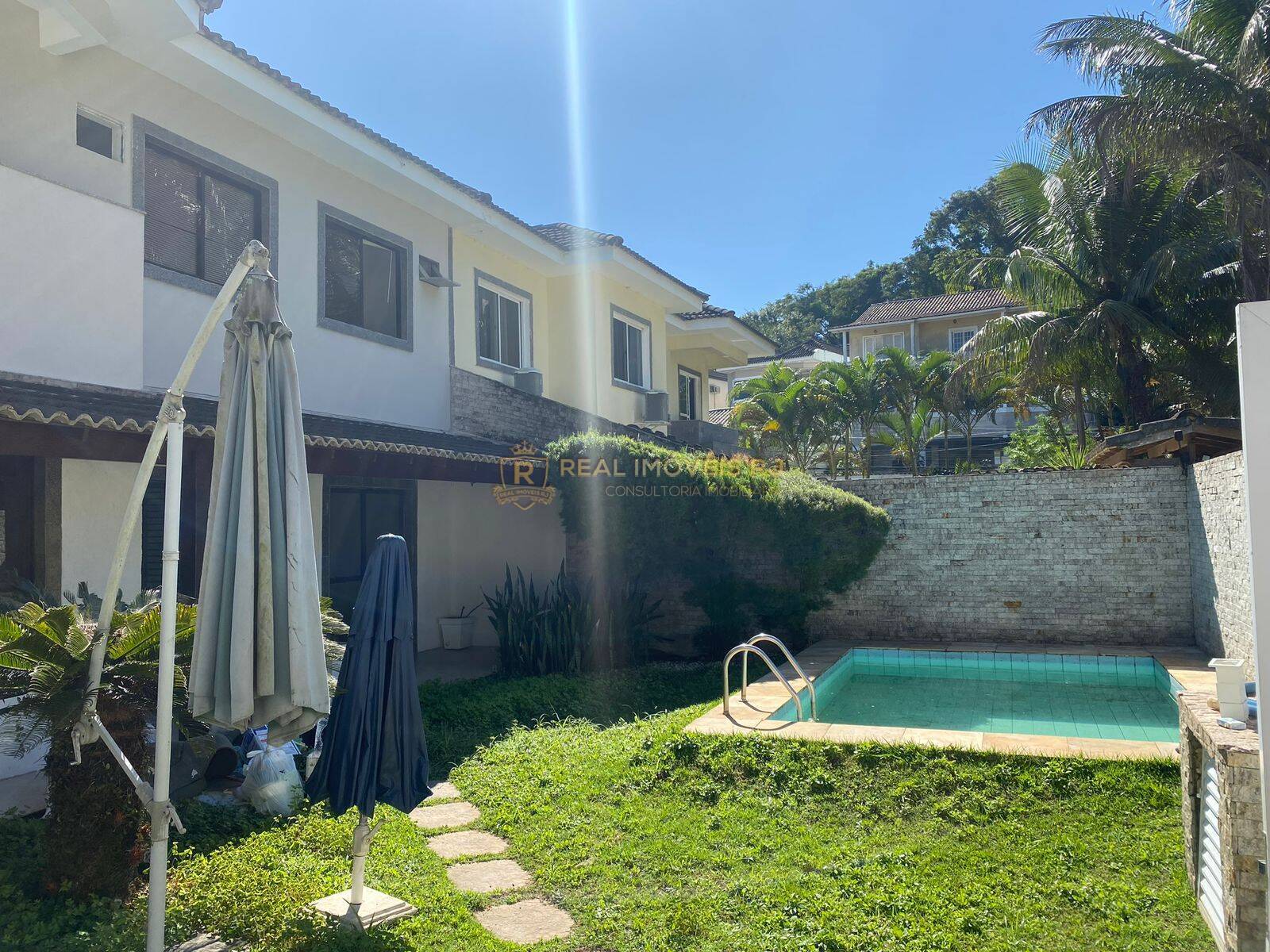 Casa para alugar com 3 quartos, 200m² - Foto 5