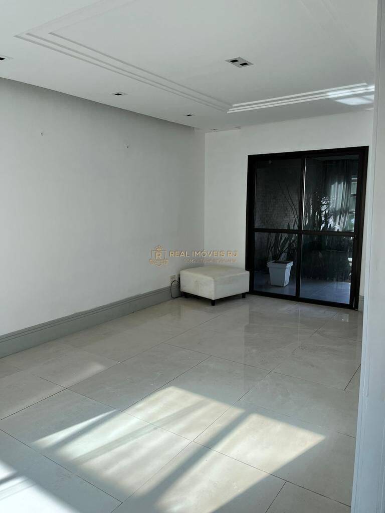 Casa para alugar com 3 quartos, 200m² - Foto 20