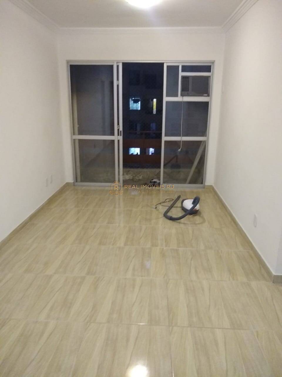 Apartamento à venda e aluguel com 2 quartos, 58m² - Foto 1
