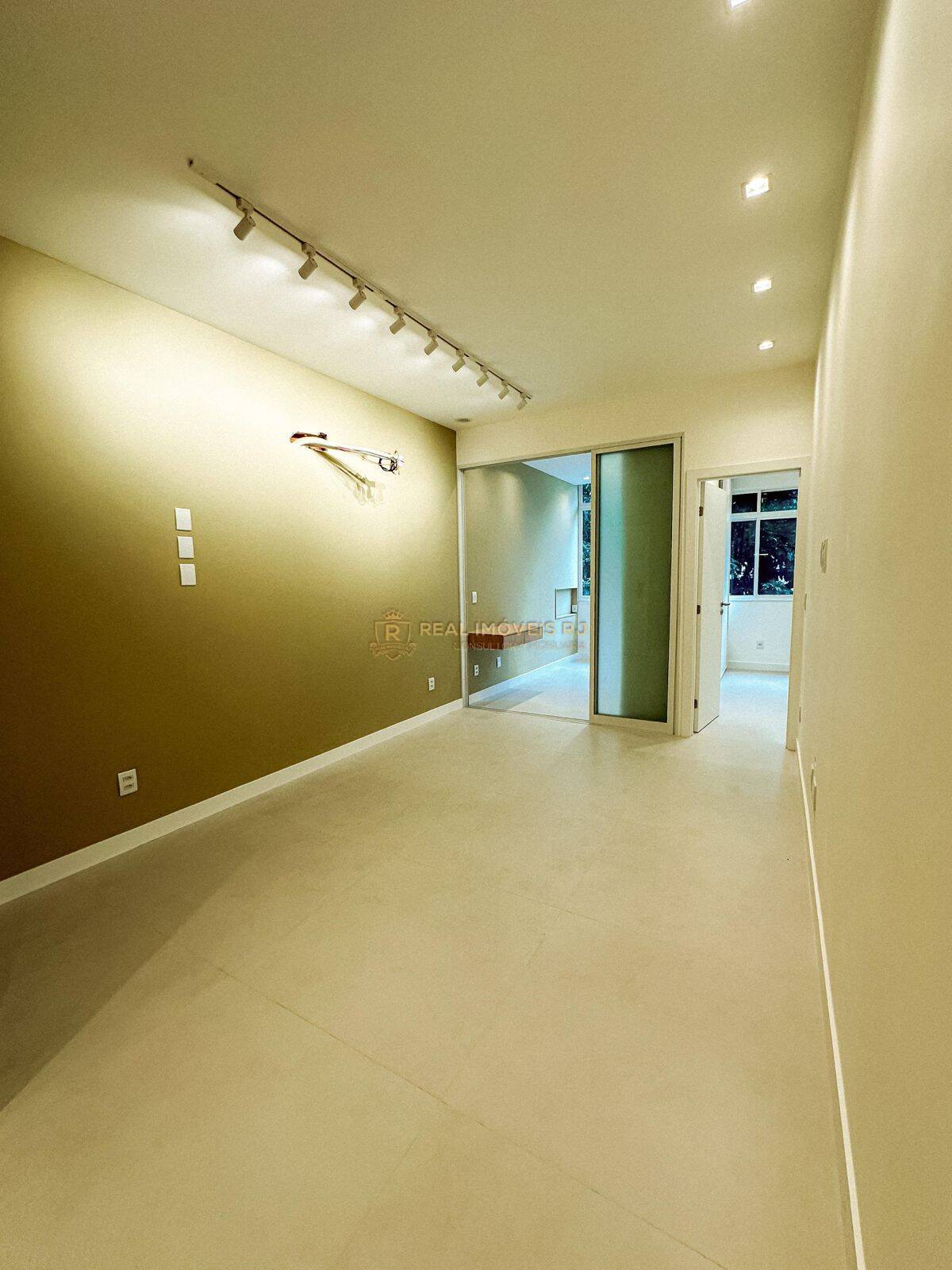 Apartamento à venda com 2 quartos, 55m² - Foto 2