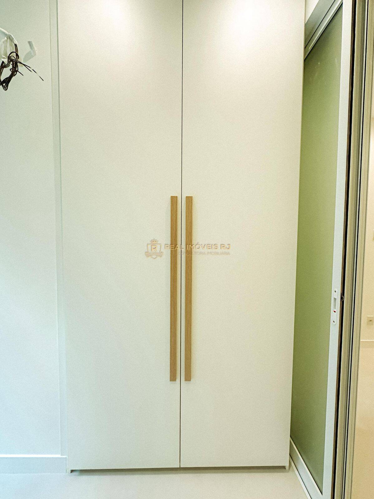 Apartamento à venda com 2 quartos, 55m² - Foto 17