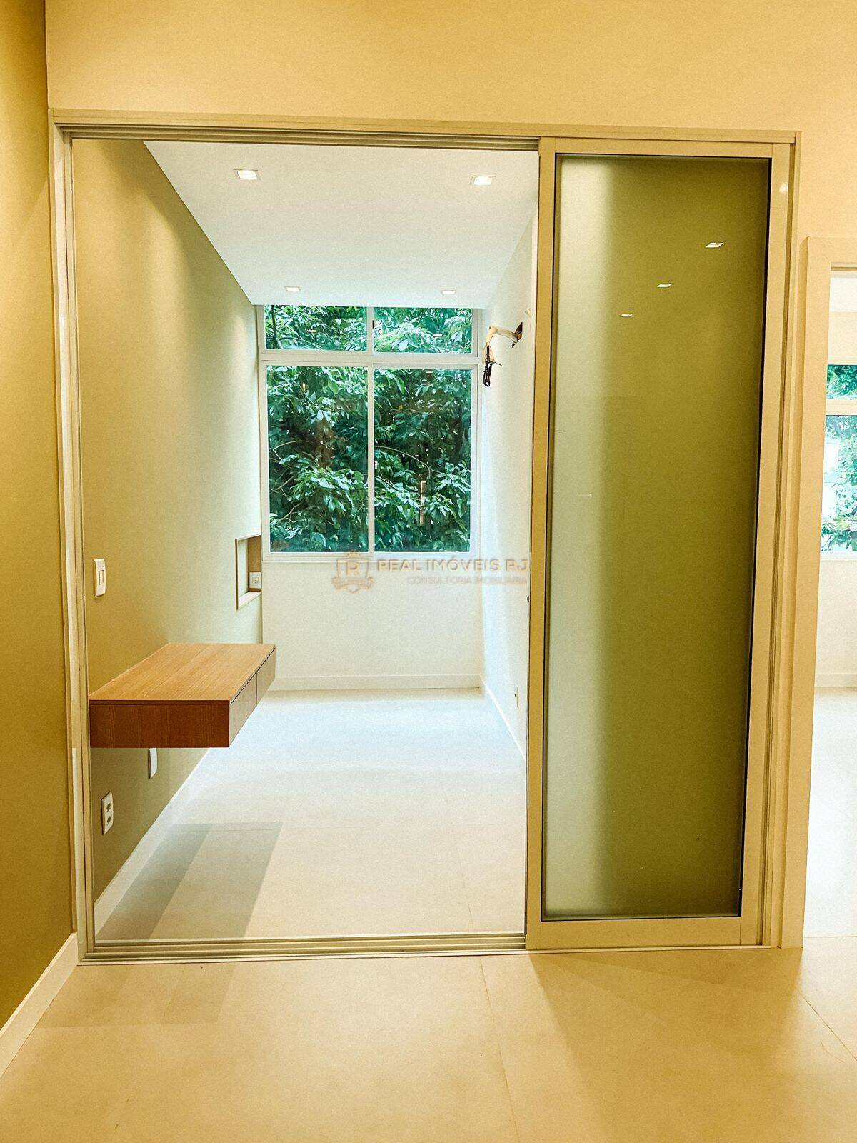 Apartamento à venda com 2 quartos, 55m² - Foto 21