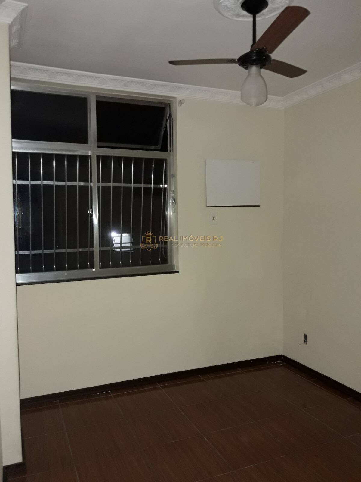 Apartamento à venda com 2 quartos, 64m² - Foto 7