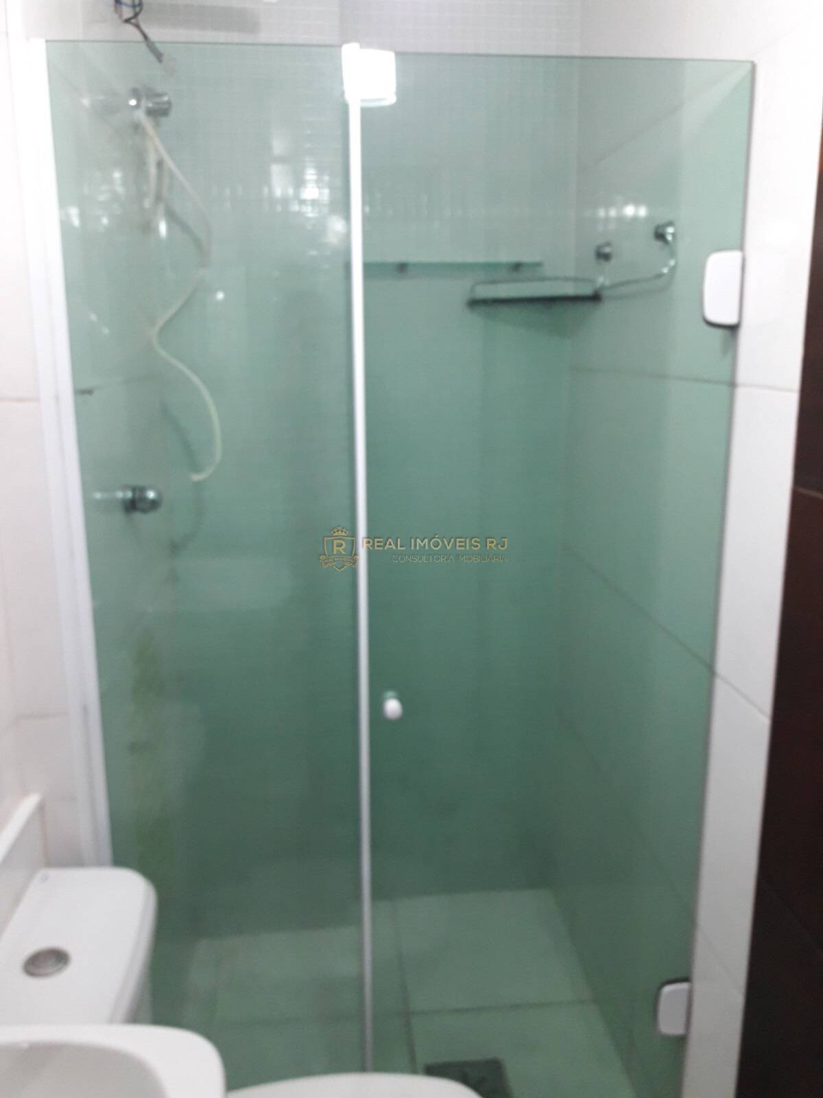 Apartamento à venda com 2 quartos, 64m² - Foto 9