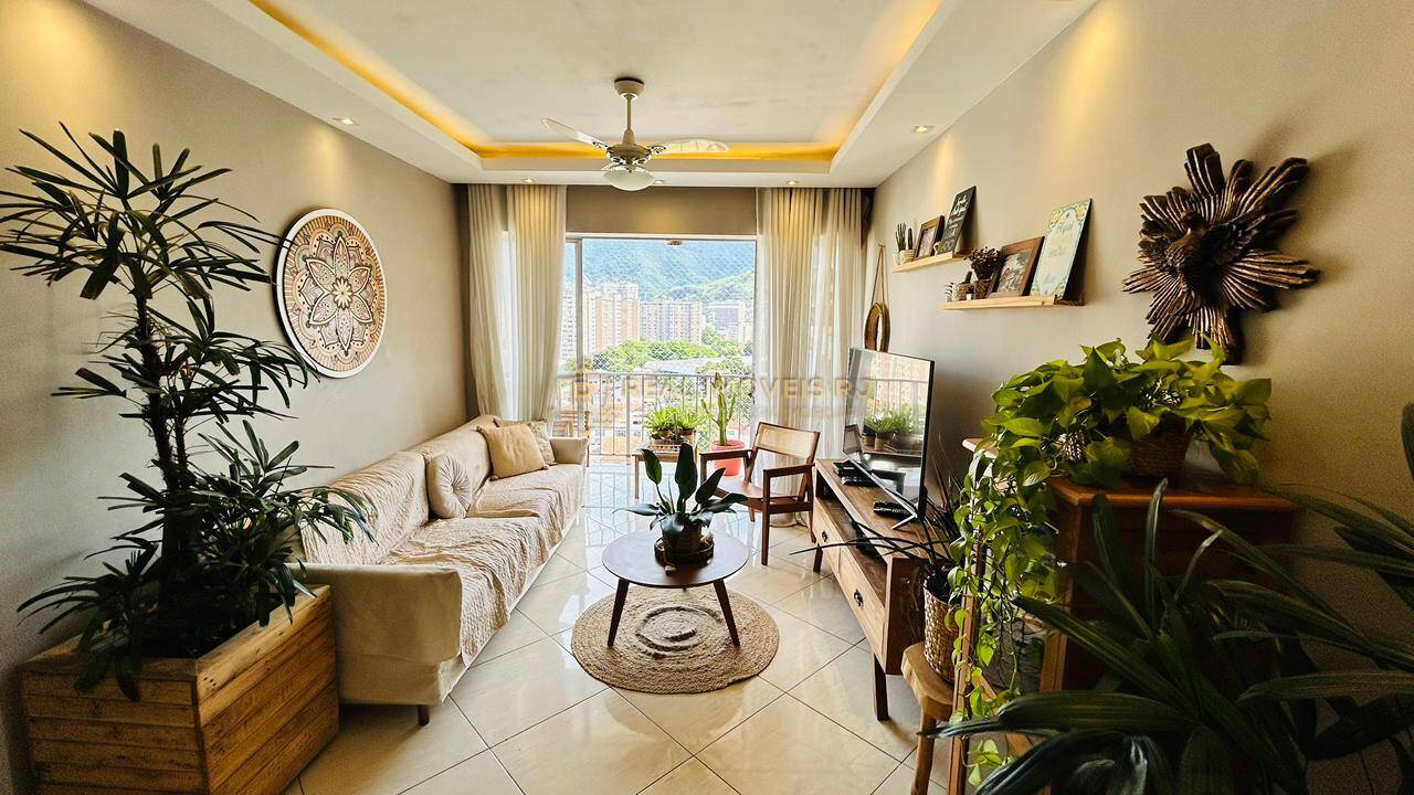 Apartamento, 2 quartos, 77 m² - Foto 1