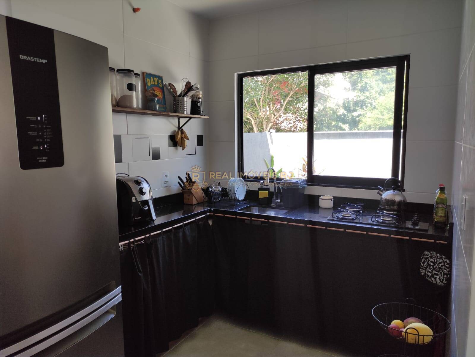 Casa à venda com 2 quartos, 110m² - Foto 6