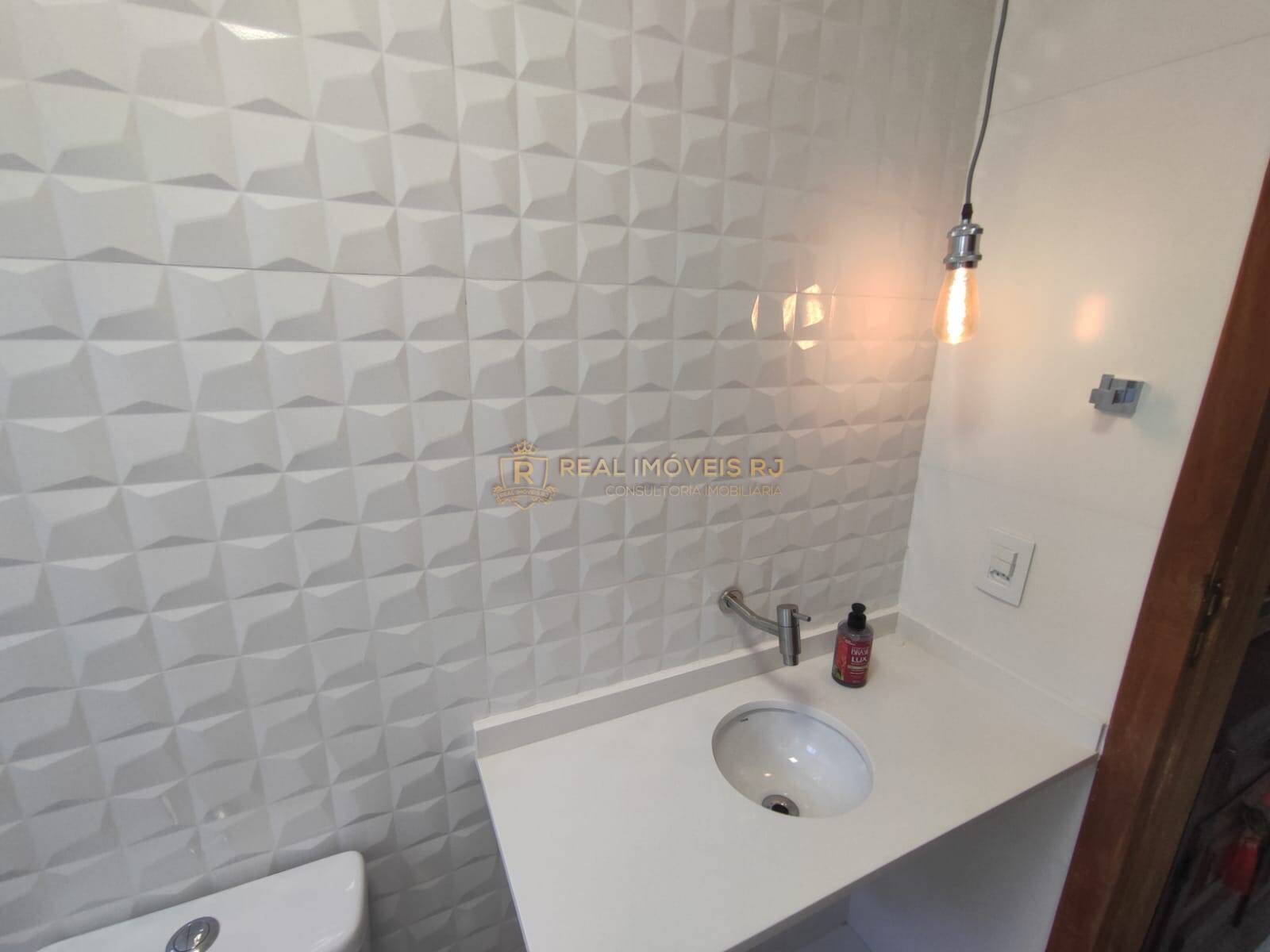 Casa à venda com 2 quartos, 110m² - Foto 11